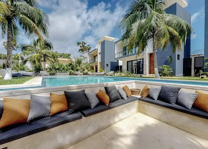Apartment Contemporary Poolside Condo, Wi-fi - Paraiso Kaanal 101 Tulum